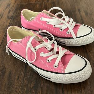 Never worn, great condition